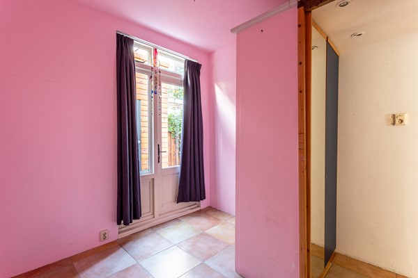 Medium property photo - Hendrik van Deventerstraat 106, 2563 XW Den Haag